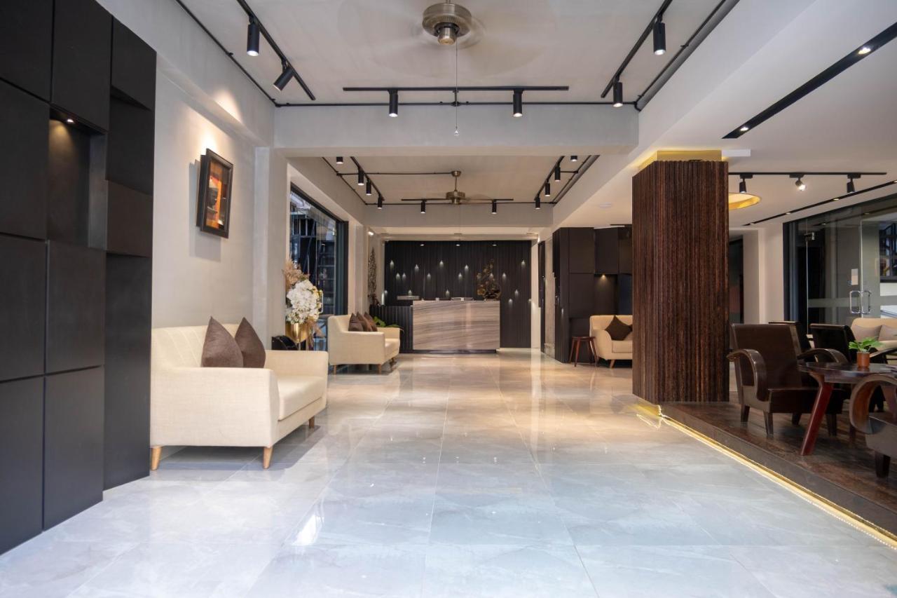King Grand Boutique Hotel Phnom Penh Exterior photo