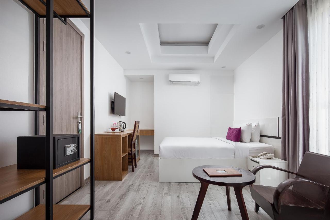 King Grand Boutique Hotel Phnom Penh Exterior photo