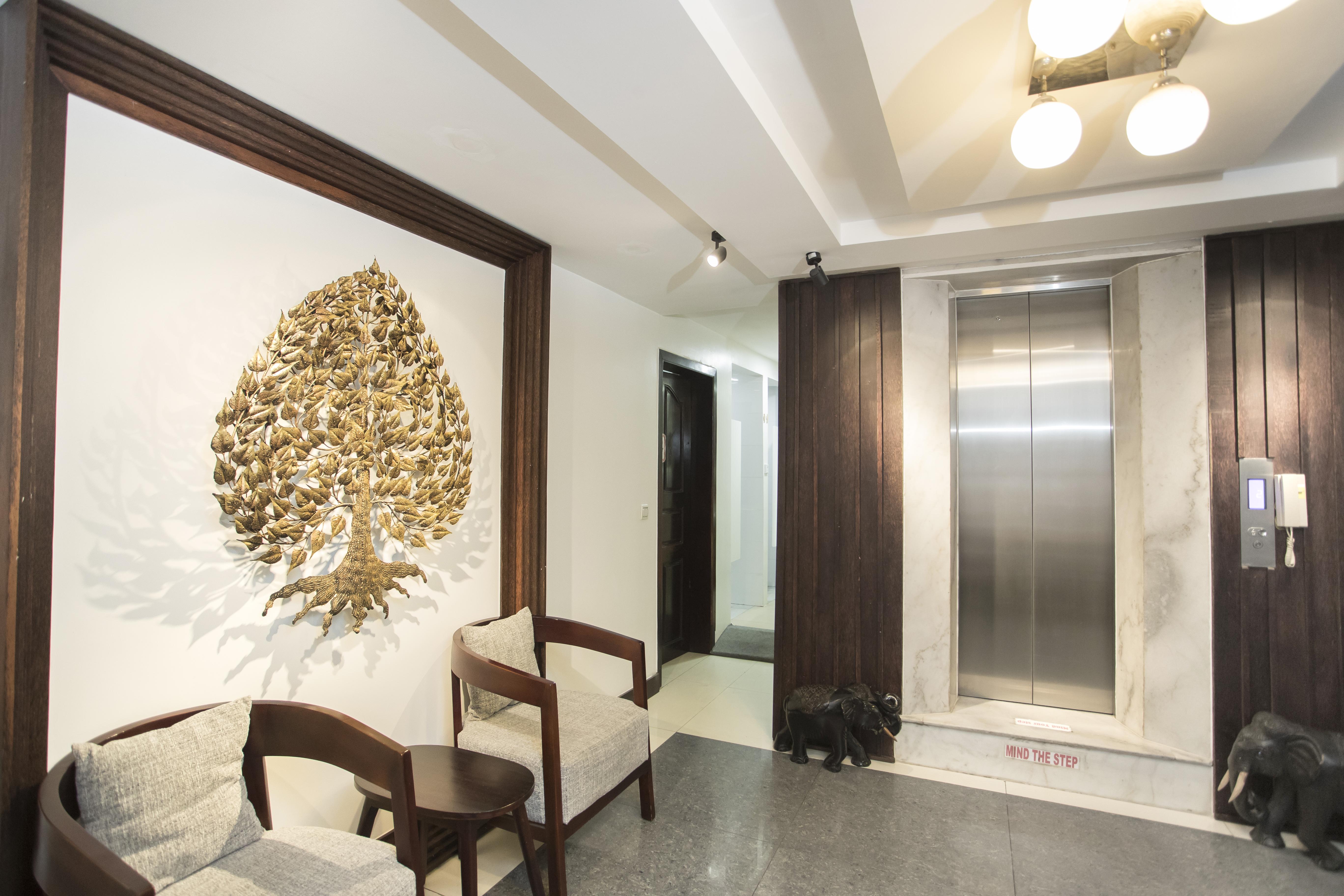 King Grand Boutique Hotel Phnom Penh Exterior photo
