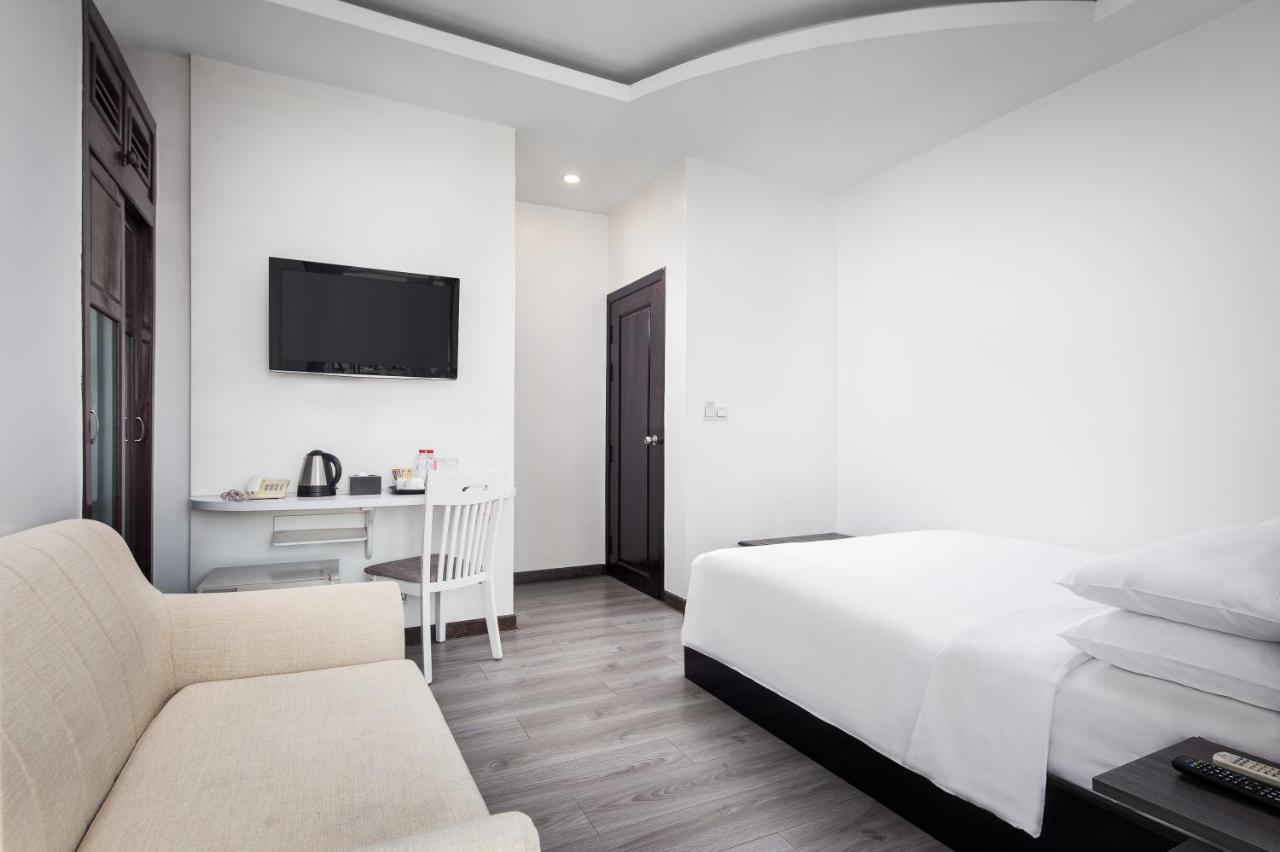 King Grand Boutique Hotel Phnom Penh Exterior photo