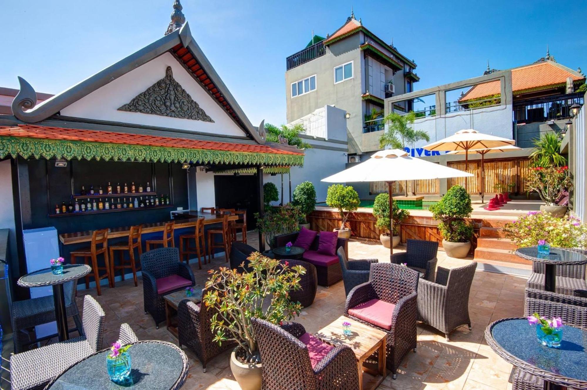 King Grand Boutique Hotel Phnom Penh Exterior photo
